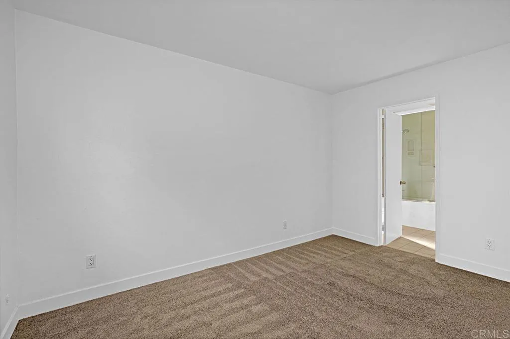 https://cdn.realtyfeed.com/cdn/127/306654283/16d5f79f578fd4143115e64c3b990216.webp