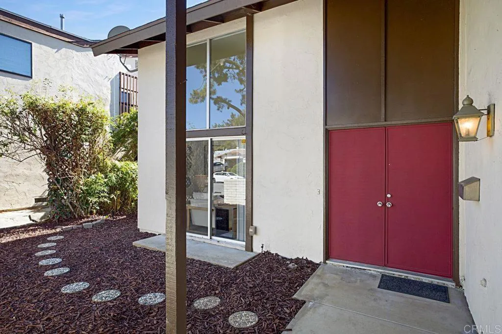 4671 Robbins Street, San Diego, CA 92122 - Photo 2 of 34, San Diego, CA