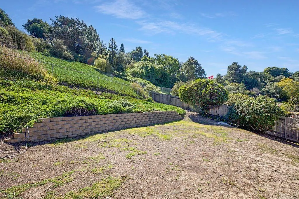 https://cdn.realtyfeed.com/cdn/127/306654283/414055ec53c06f7fc73b17933aca89e0.webp