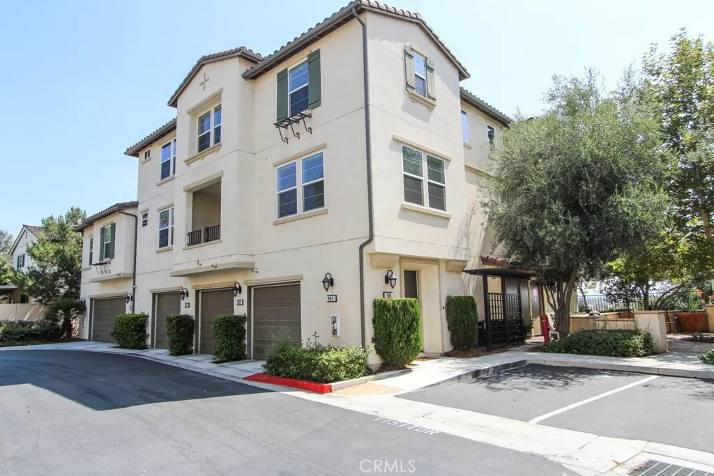 941 S Bluff Road, Montebello, CA 90640 - Main photo, Montebello, CA