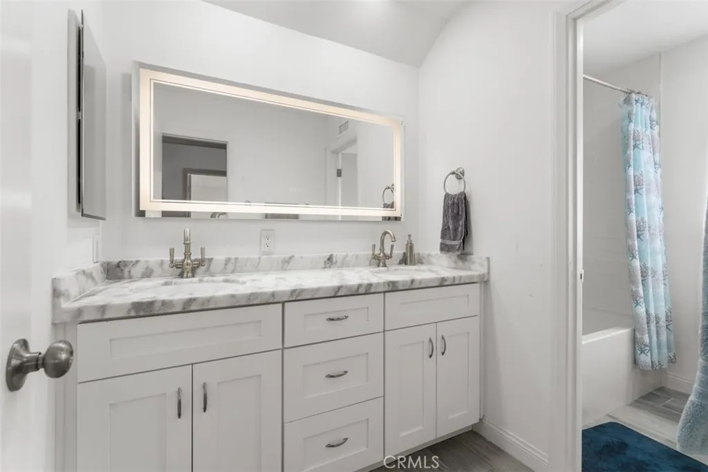 https://cdn.realtyfeed.com/cdn/127/306654324/2f731546d933d1f5c8f91a9c6c8a69e4.webp