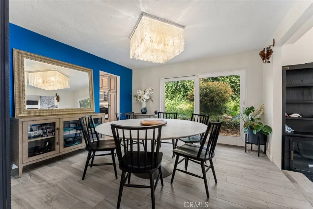 https://cdn.realtyfeed.com/cdn/127/306654324/a935ac6180edb4736810342d078d9627.webp