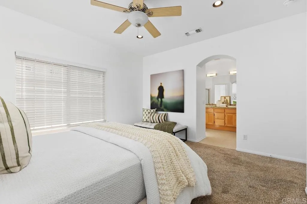 https://cdn.realtyfeed.com/cdn/127/306654535/e16422010b7dab67f867e04018b6e9bb.webp