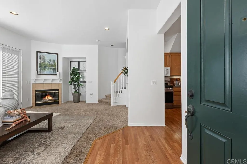 https://cdn.realtyfeed.com/cdn/127/306654535/e571aeccc7cc1c42d15c4d0b03c19921.webp