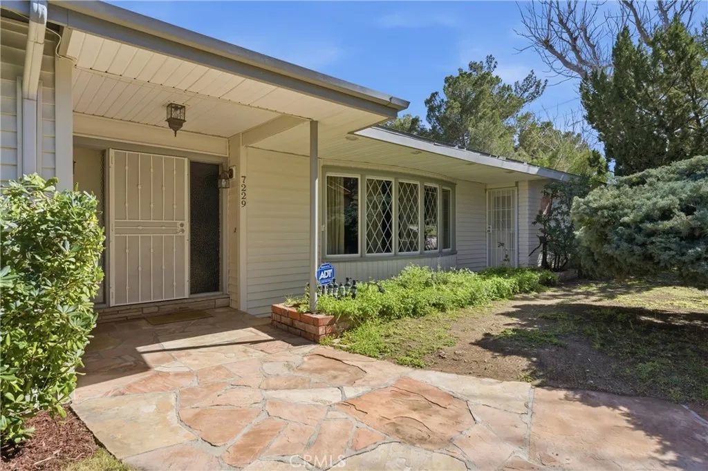 7229 Columbia, Lancaster, CA 93536 - Photo 3 of 39, Lancaster, CA