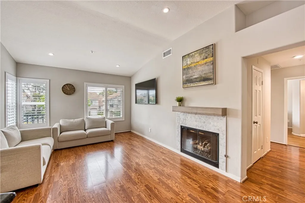 194 California Court, Mission Viejo, CA 92692 - Photo 4 of 18, Mission Viejo, CA