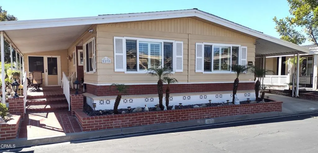 27 Tahquitz 226