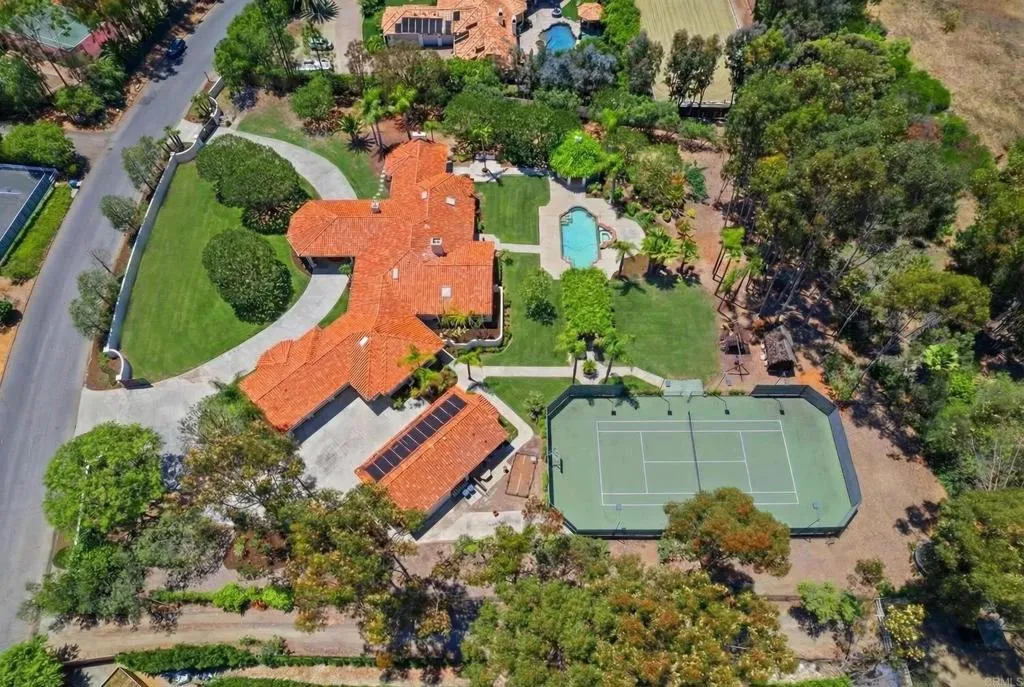 6852 Via Del Charro, Rancho Santa Fe, CA 92067 - Photo 4 of 60, Rancho Santa Fe, CA