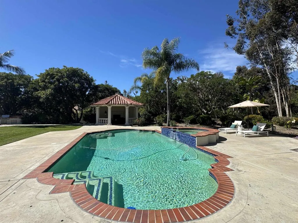 https://cdn.realtyfeed.com/cdn/127/306654709/b4085471863d6782032793b7786a639b.webp