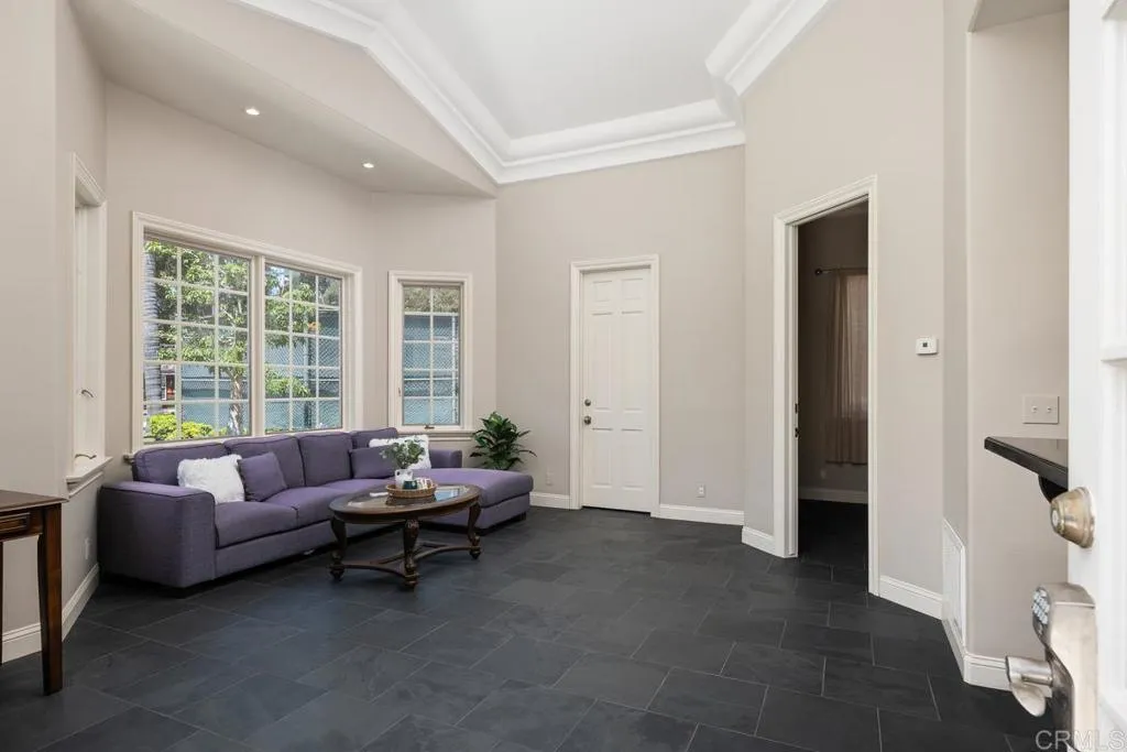 https://cdn.realtyfeed.com/cdn/127/306654709/c1a684ca671bb4edd2758a54c74d2572.webp