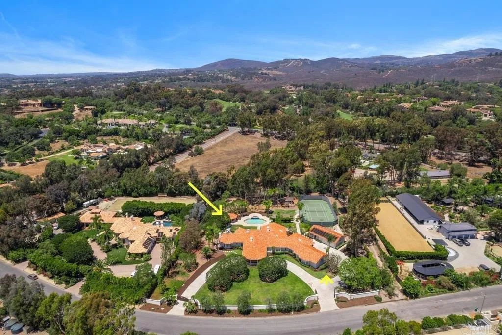 6852 Via Del Charro, Rancho Santa Fe, CA 92067 - Main photo, Rancho Santa Fe, CA