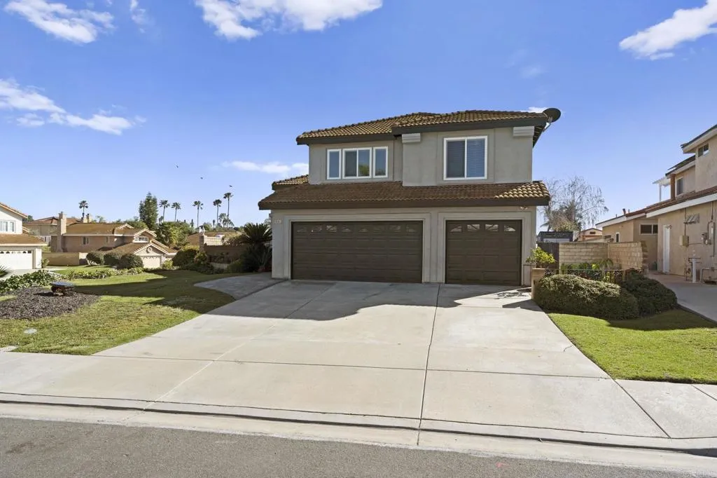 https://cdn.realtyfeed.com/cdn/127/306654729/551690c407e4d6b04e7393b98df35663.webp
