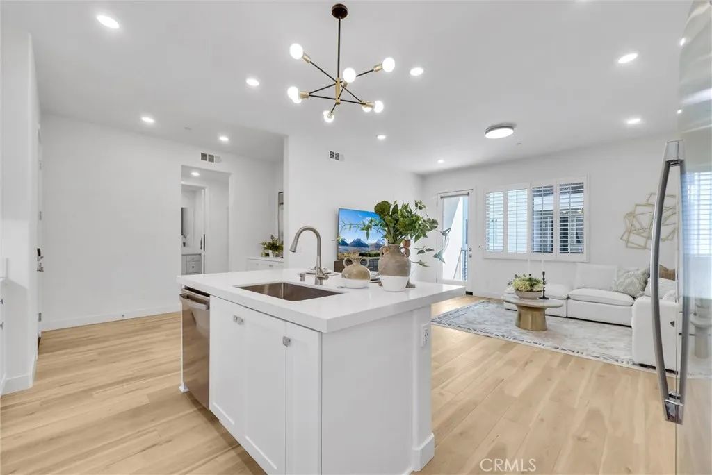 163 Baluster, Irvine, CA 92618 - Photo 4 of 22, Irvine, CA