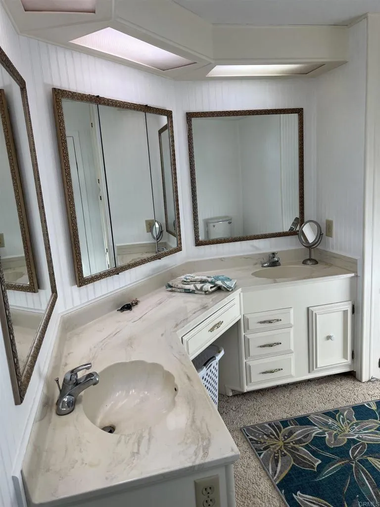 https://cdn.realtyfeed.com/cdn/127/306654888/30d1806712bc07339e403e9ced263fe6.webp