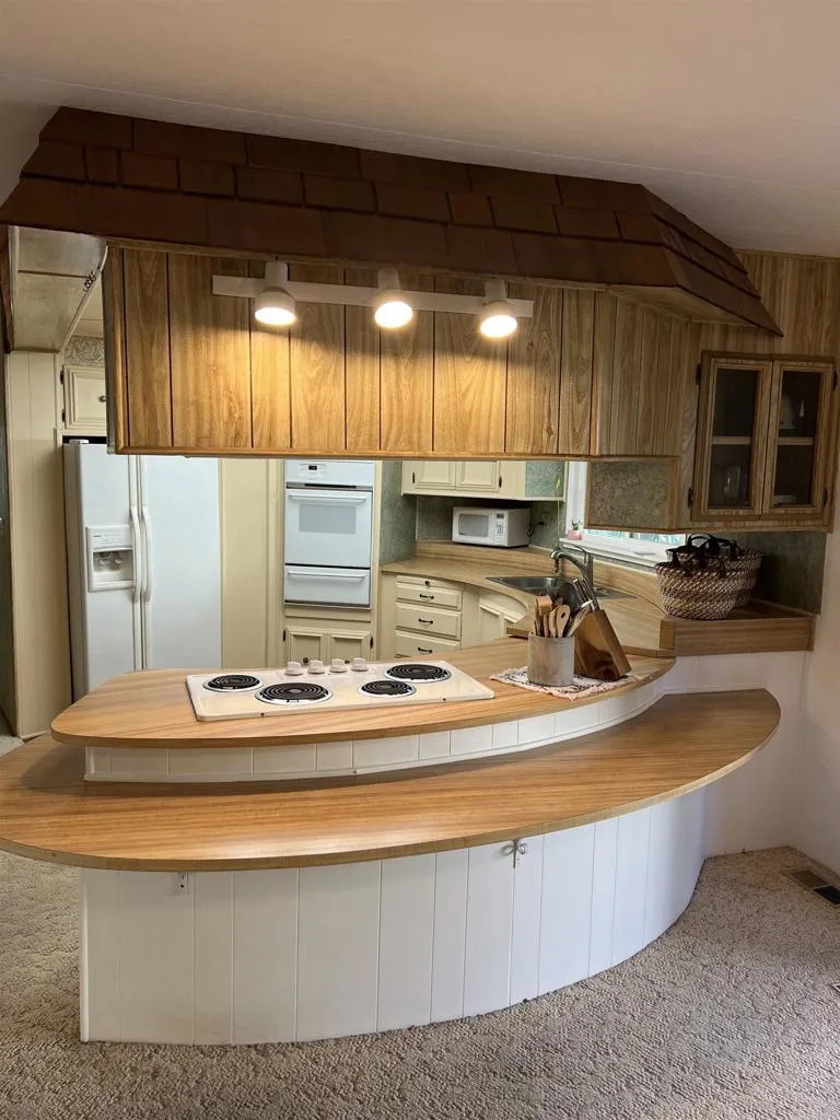 https://cdn.realtyfeed.com/cdn/127/306654888/546c6c0cd28708473ba0564dec7b1ddf.webp