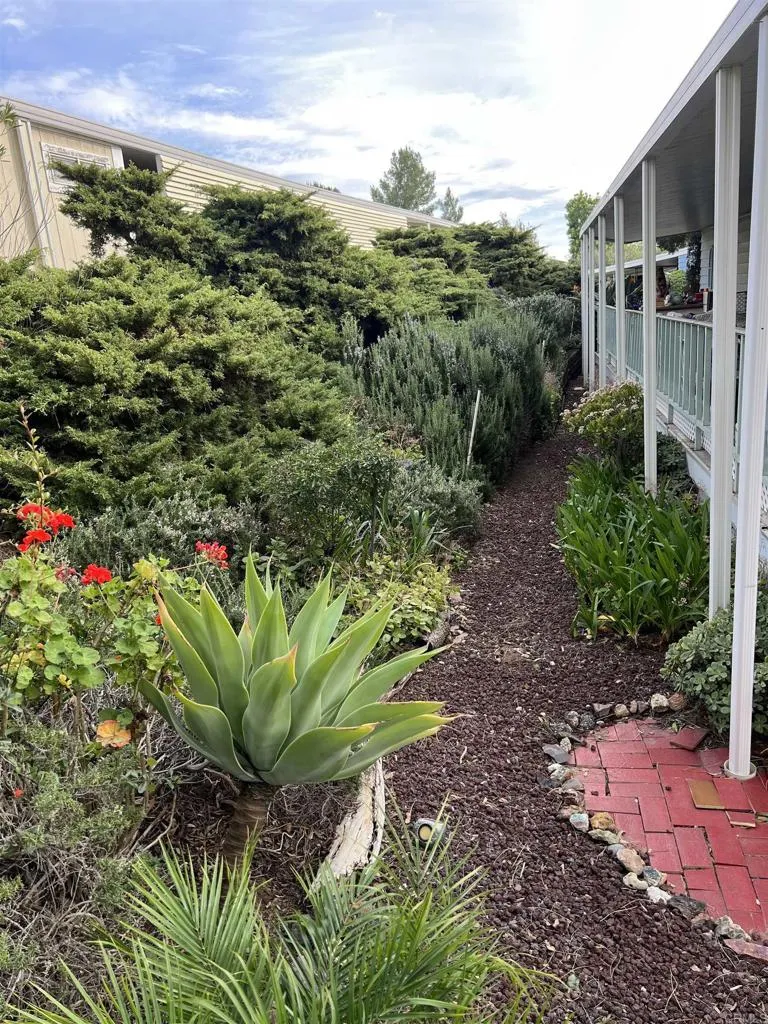 https://cdn.realtyfeed.com/cdn/127/306654888/8586b9517b5b530723bca581ad97798b.webp