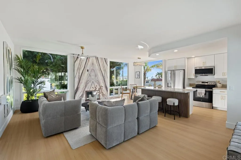 https://cdn.realtyfeed.com/cdn/127/306654939/fc5ec3a36129f85221c4800359018648.webp