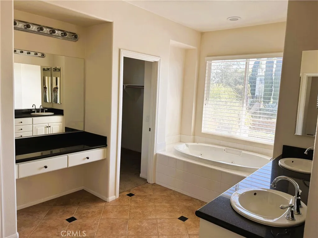 https://cdn.realtyfeed.com/cdn/127/306654959/16c0e99fda1d65008baedca5fc481364.webp