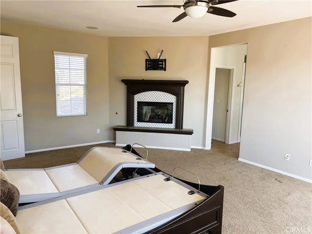 https://cdn.realtyfeed.com/cdn/127/306654959/d5b5d390e0d5fb91c3f9f296ea7ff38c.webp