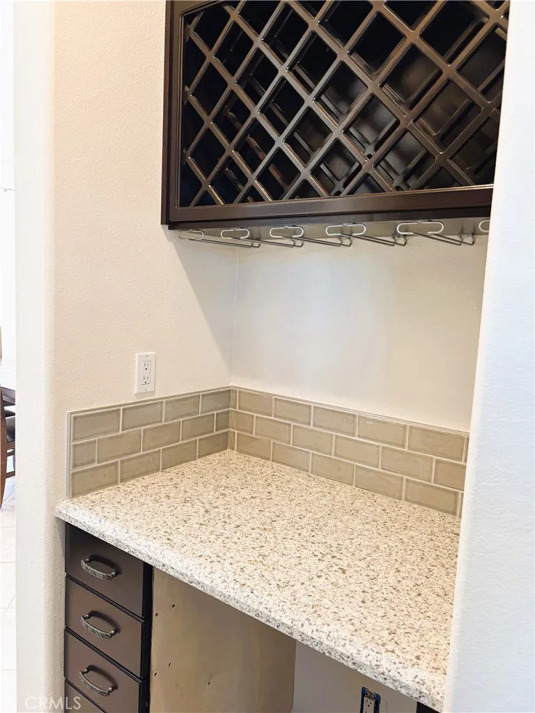 https://cdn.realtyfeed.com/cdn/127/306654959/dc8d8087c3e59013d7a00ddfc1329f15.webp