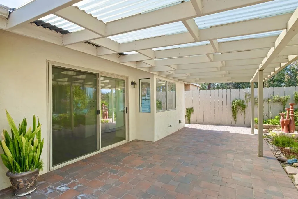 https://cdn.realtyfeed.com/cdn/127/306654960/f8965a4545698ca6d1c31d7467b30d5d.webp