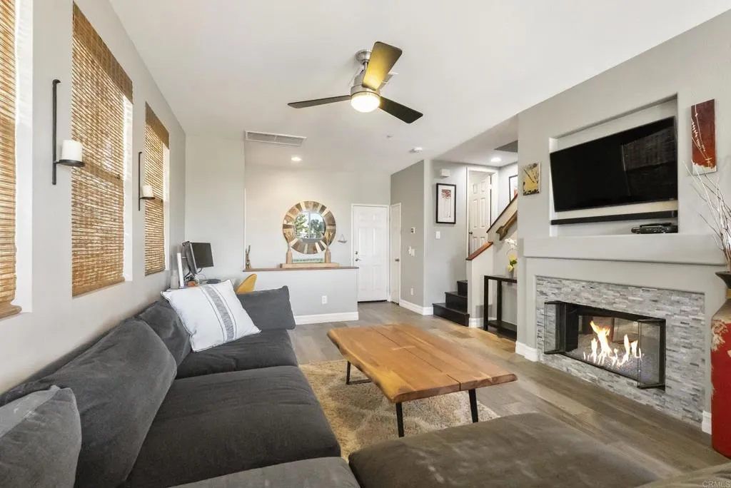 537 Sweet Pea Place, Encinitas, CA, 92024 537 Sweet Pea Place, Encinitas, CA, 92024