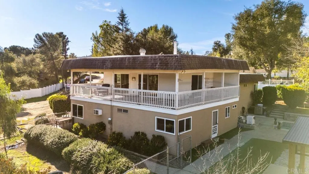 https://cdn.realtyfeed.com/cdn/127/306655007/670c153092fbbb556f47a9385aa69938.webp