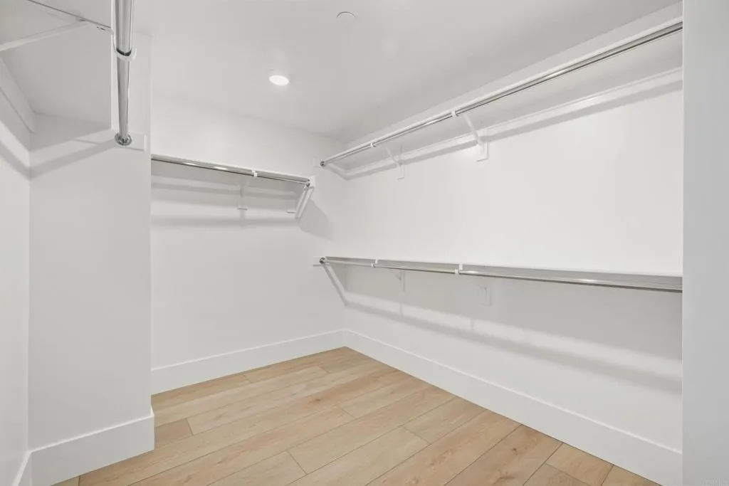 https://cdn.realtyfeed.com/cdn/127/306655032/61c11d52097fe252ea766fc95b6e63da.webp