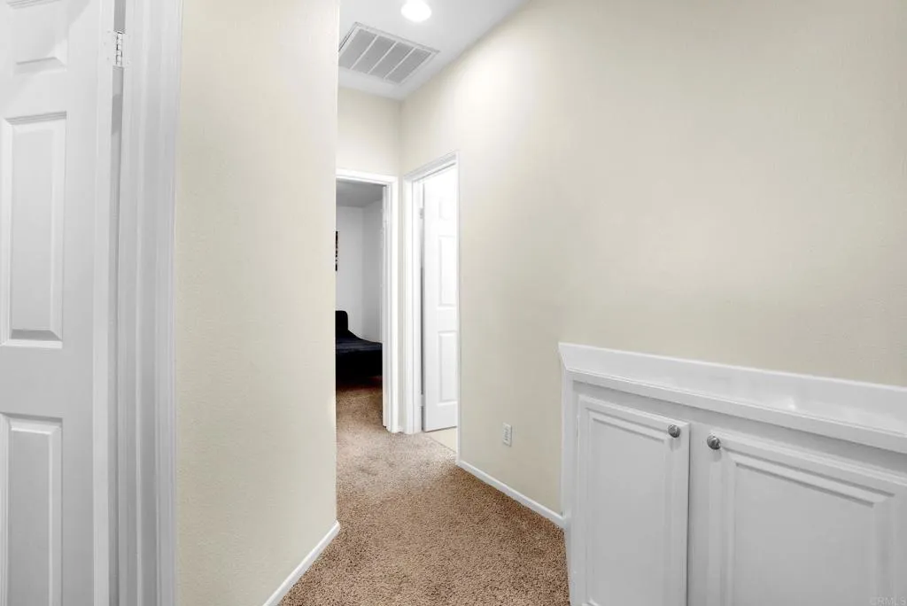 https://cdn.realtyfeed.com/cdn/127/306655061/4d8ed7ba47e3513f26ea028b95571df9.webp