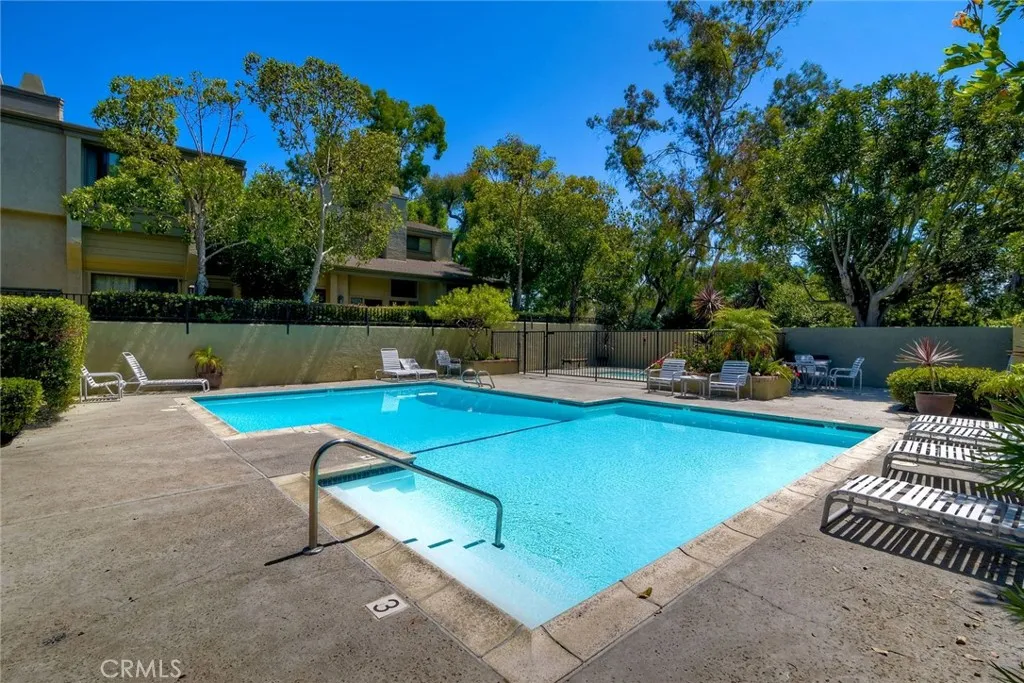 Photo #21: SW26044807 Listing: Photo #21