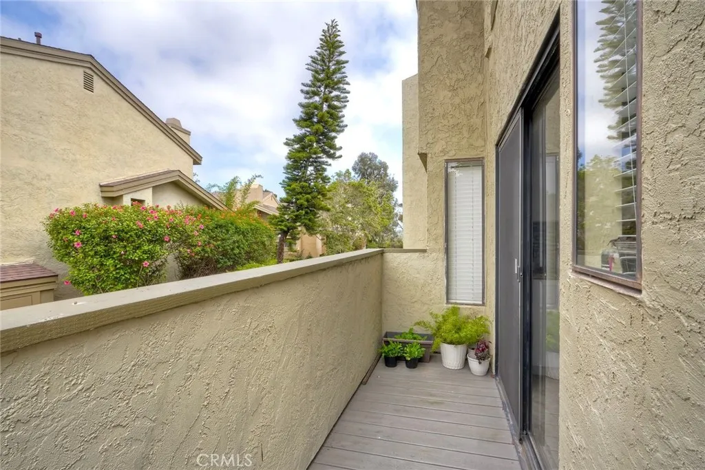 Photo #10: SW26044807 Listing: Photo #10