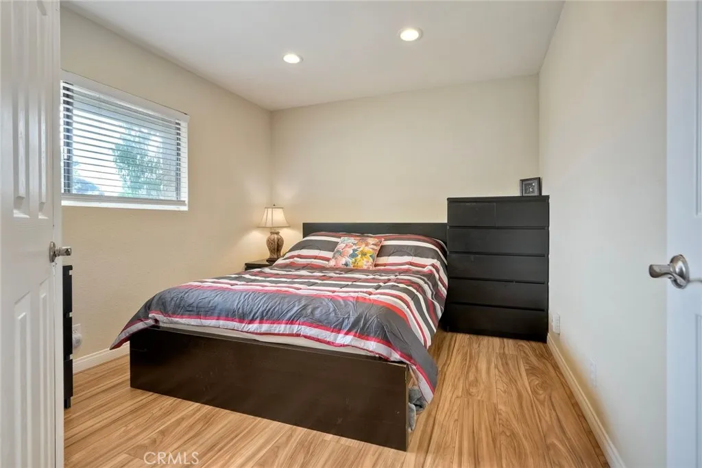 Photo #13: SW26044807 Listing: Photo #13