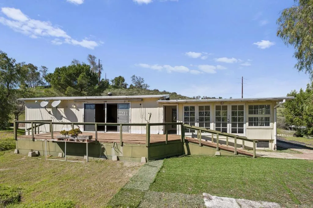https://cdn.realtyfeed.com/cdn/127/306655070/7c84ff9d619928b674cc54a7452c3693.webp
