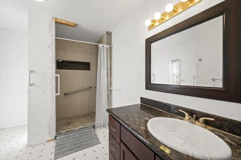 https://cdn.realtyfeed.com/cdn/127/306655070/80470b1abe679c24ff85e2794fafe990.webp