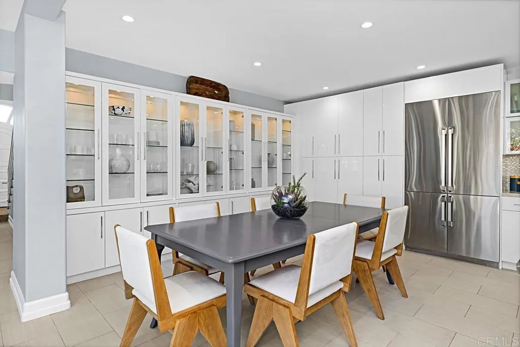 https://cdn.realtyfeed.com/cdn/127/306655086/abacef80e09eda54c11beb54ab99a959.webp