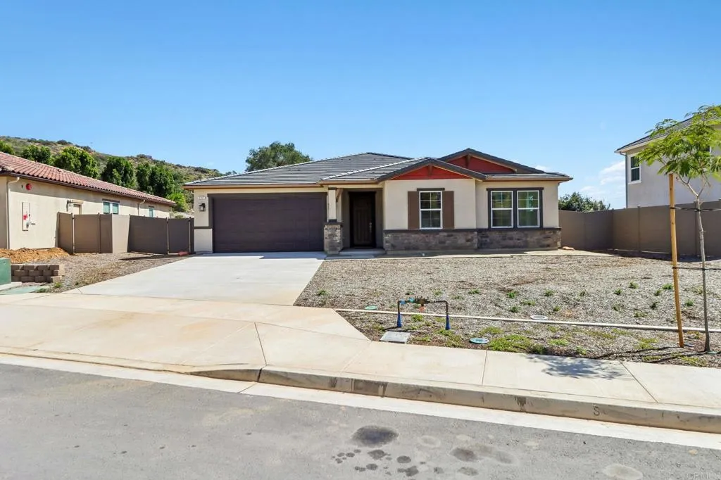 https://cdn.realtyfeed.com/cdn/127/306655098/17a788d80571c327874a4eab9253ccd2.webp