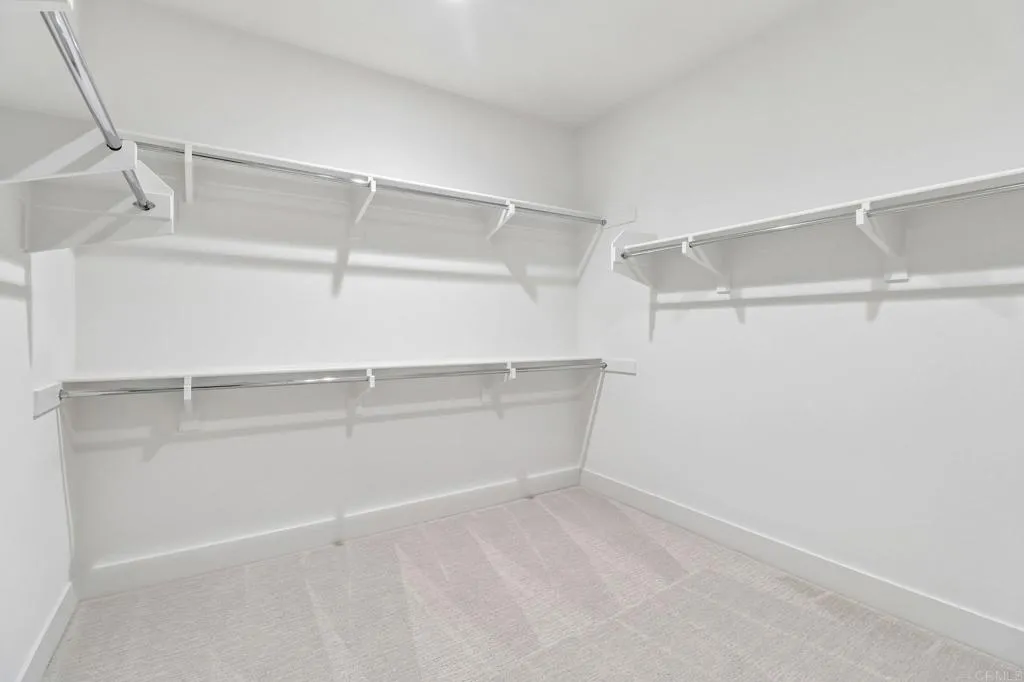 https://cdn.realtyfeed.com/cdn/127/306655098/2d46bd0f161cf8f54d061b46e1ab43bf.webp