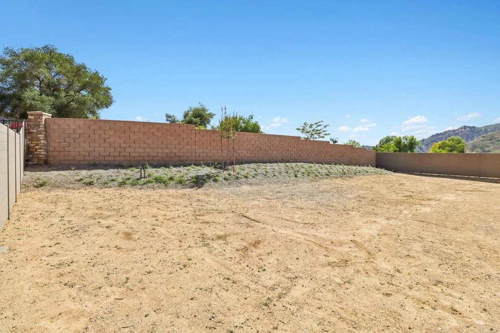 https://cdn.realtyfeed.com/cdn/127/306655098/5d8bd38d33738c4a65ff947f9087d374.webp