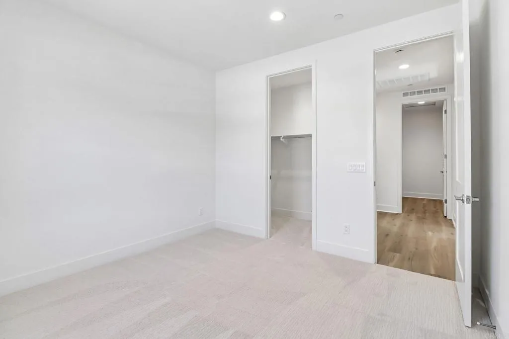 https://cdn.realtyfeed.com/cdn/127/306655098/e56bef7478b9e6b253cf3e7fc584e7ce.webp
