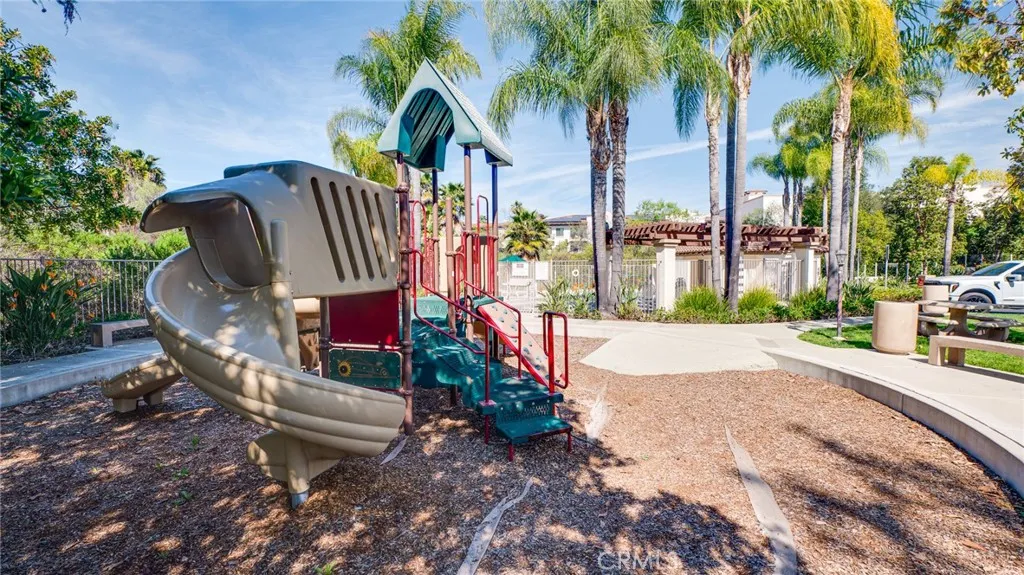 https://cdn.realtyfeed.com/cdn/127/306655114/19a83f38b81adb8e48a24eae87e006c5.webp
