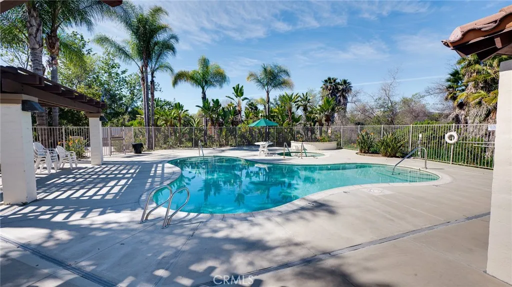 https://cdn.realtyfeed.com/cdn/127/306655114/19e813c2535af19282740017d78d9ccf.webp