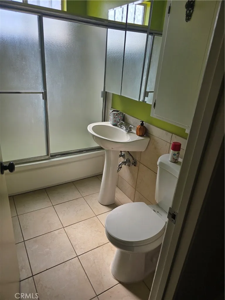 766 Pillsbury, Lancaster, CA, 93535