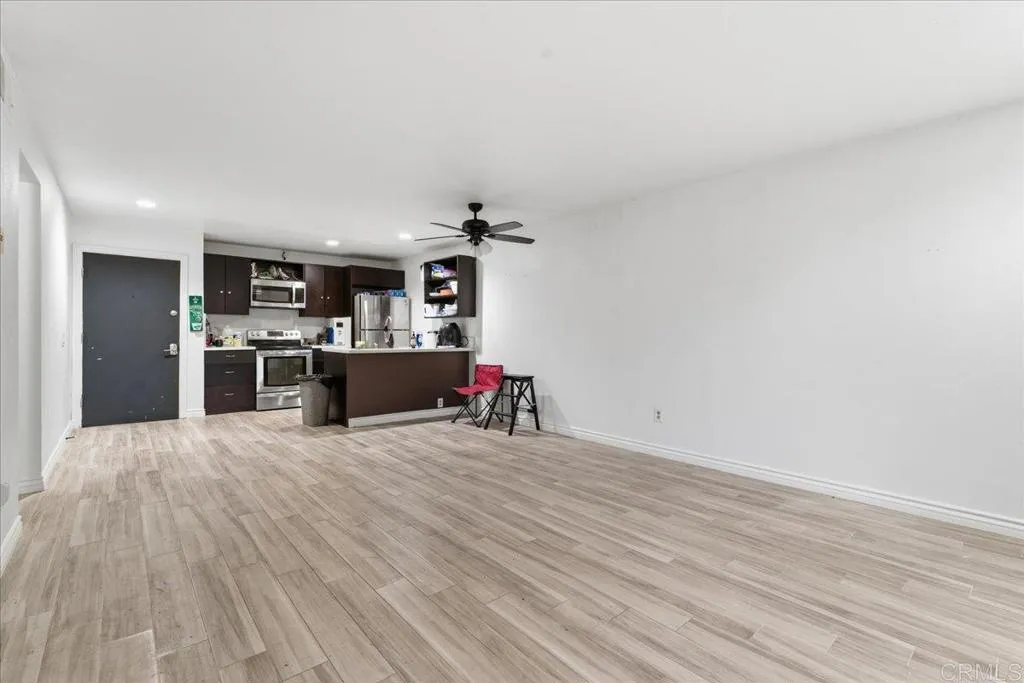 Photo #8: PTP2601563 Listing: Photo #8