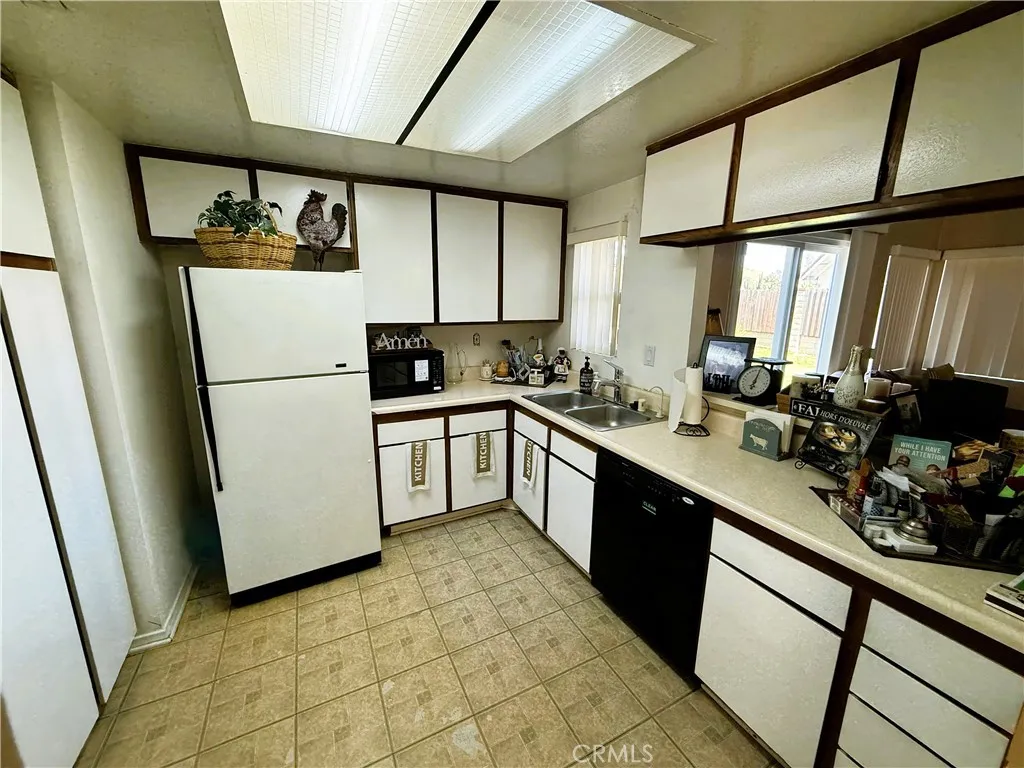 24377 Vista Buena, Diamond Bar, CA 91765 - Photo 4 of 14, Diamond Bar, CA