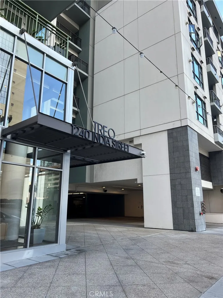 https://cdn.realtyfeed.com/cdn/127/306655244/05a5c70e10c6cc6aab7369bd8f6a4b61.webp