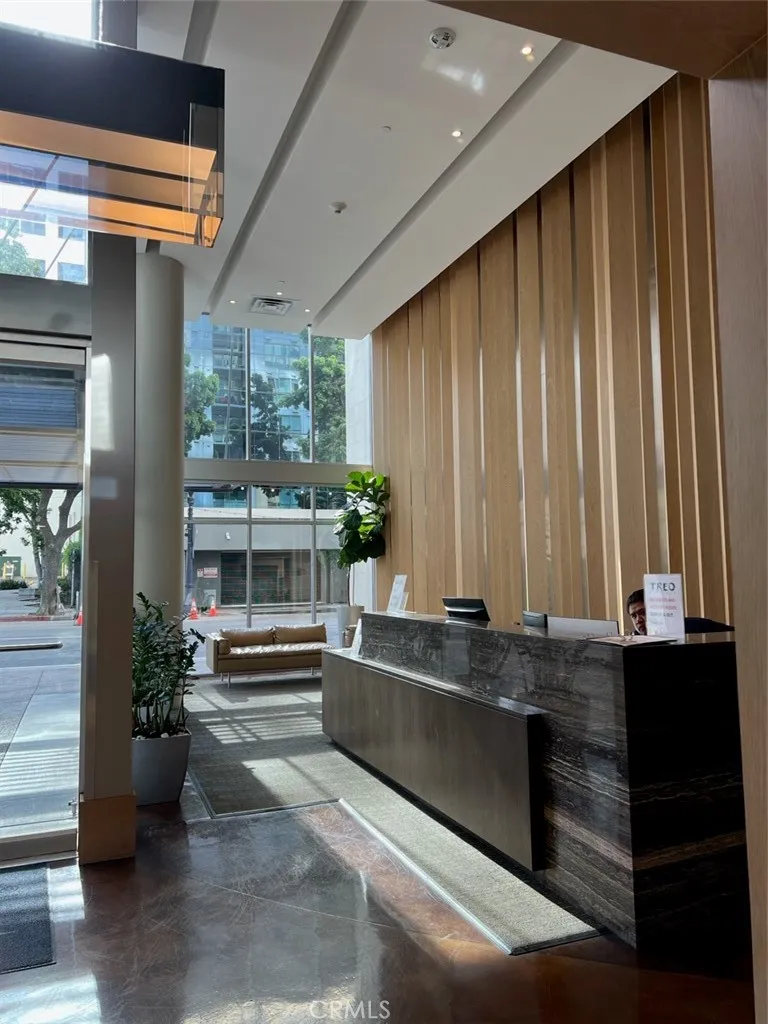 https://cdn.realtyfeed.com/cdn/127/306655244/b3a2f965a88d29f36023cd1c12a3e495.webp