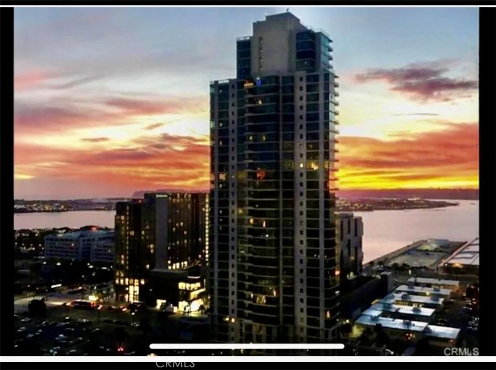 https://cdn.realtyfeed.com/cdn/127/306655244/bb54f96a989c585b219f71a6e73e20f2.webp