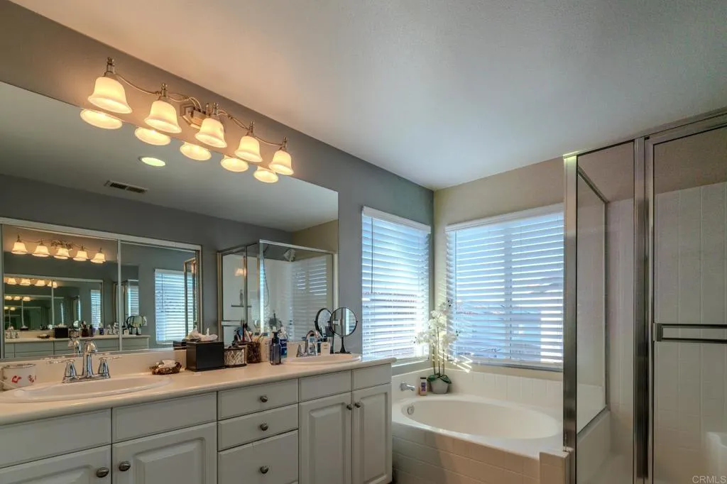 https://cdn.realtyfeed.com/cdn/127/306655247/97b4416db4dad9521d01549996391b35.webp
