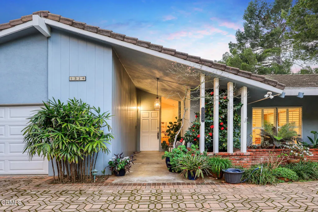 1324 El Vago Street, La Canada Flintridge, CA 91011 - Photo 5 of 50, La Canada Flintridge, CA