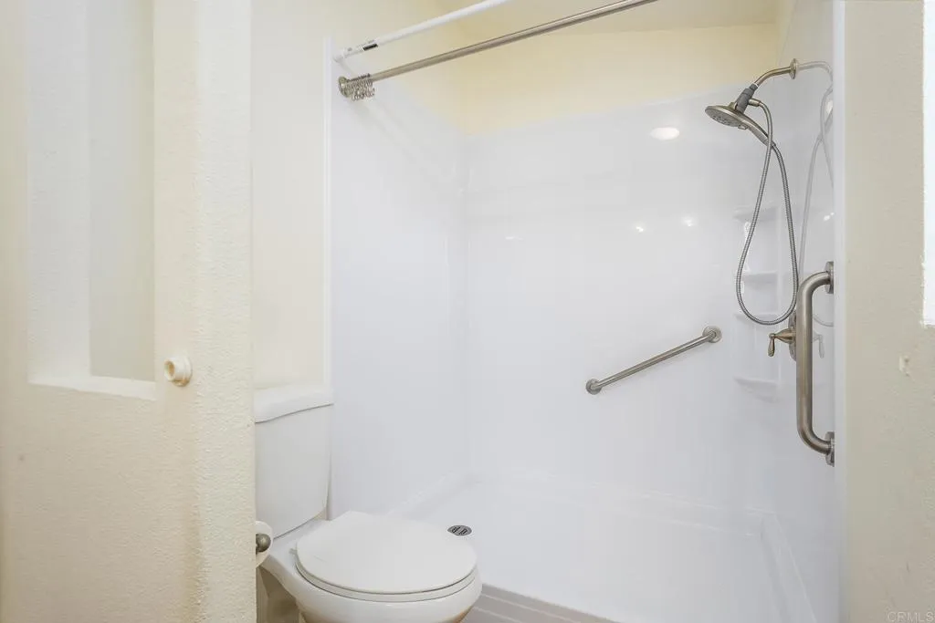 https://cdn.realtyfeed.com/cdn/127/306655294/337623d09f28a1405543c85e11b6c8f3.webp